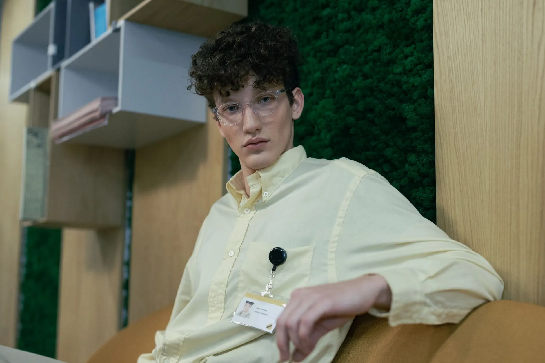 灌云县下车镇展恒广告服务部标识标牌制作工艺与材料性能对比分析