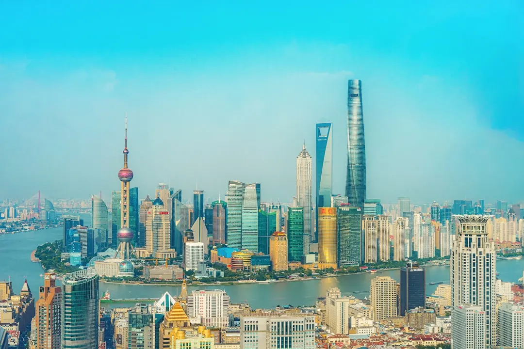 连云港企业广告物料设计制作全流程技术解析